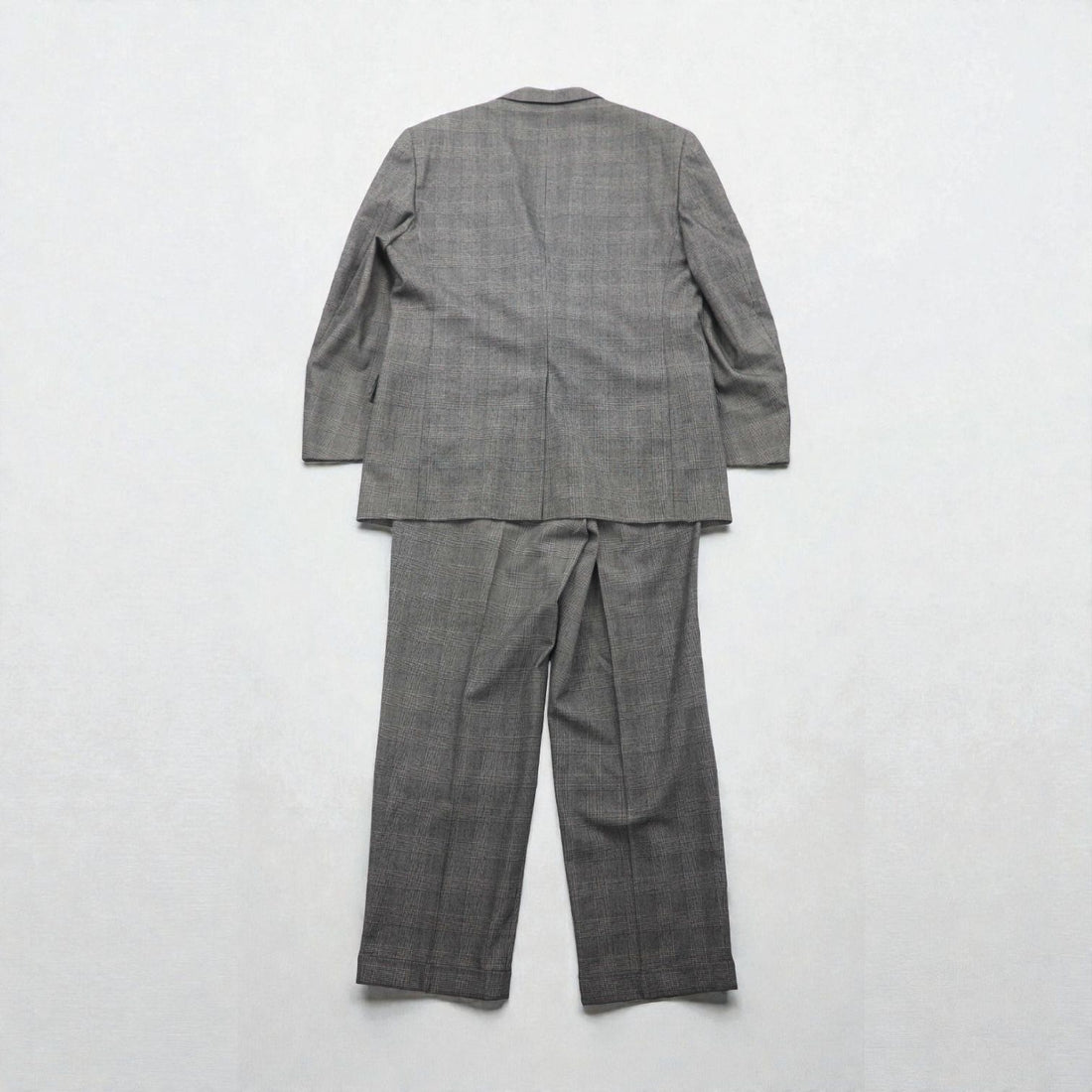 Brooks Brothers 2B Suit, Size L, Glen Check Wool, 2-Pleated, Wide Fit, Center Press