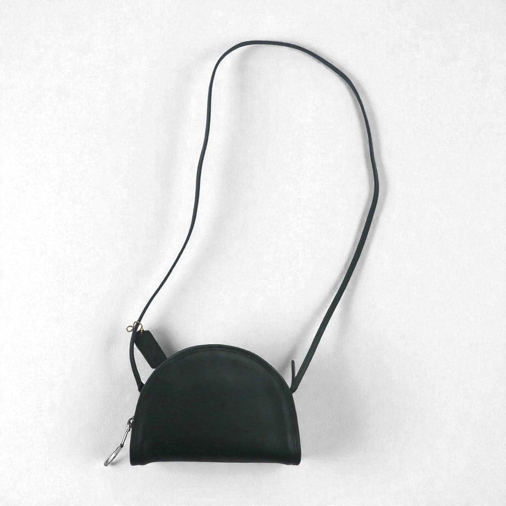COACH Old Made in USA Half Moon Shoulder Bag Black Leather and Cowhide 9911