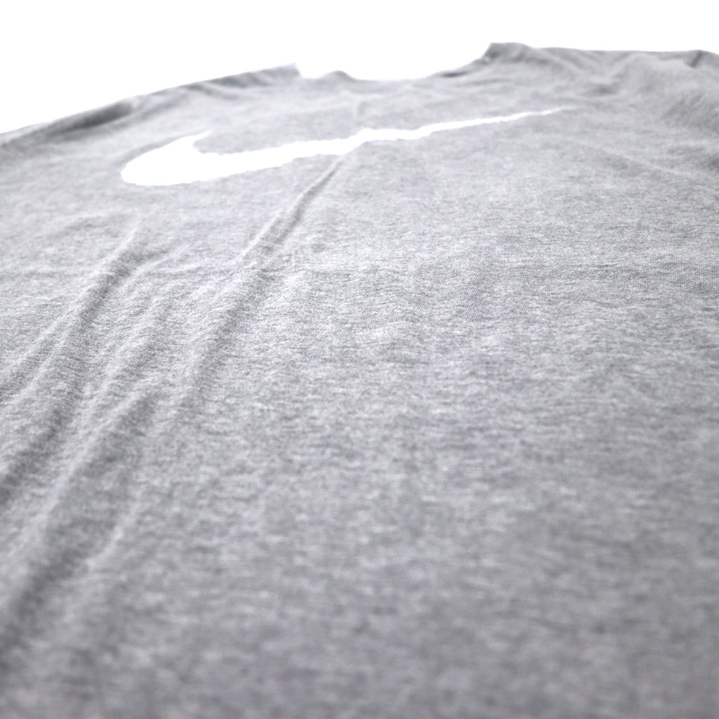 NIKE Swoosh Logo Print T-Shirt XXL Grey Cotton ATHLETIC CUT Big Size Made in El Salvador