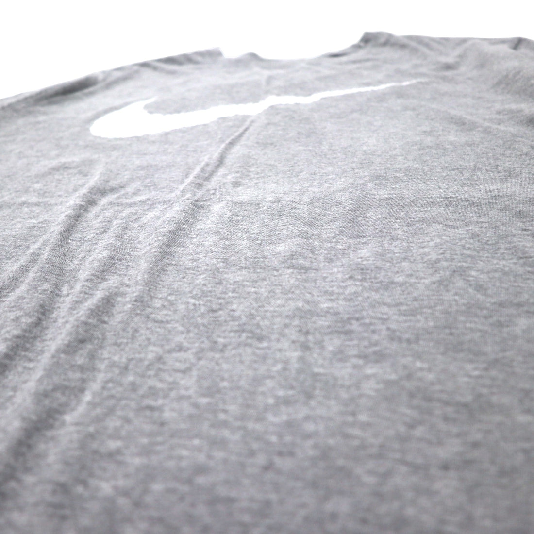NIKE Swoosh Logo Print T-Shirt XXL Grey Cotton ATHLETIC CUT Big Size Made in El Salvador