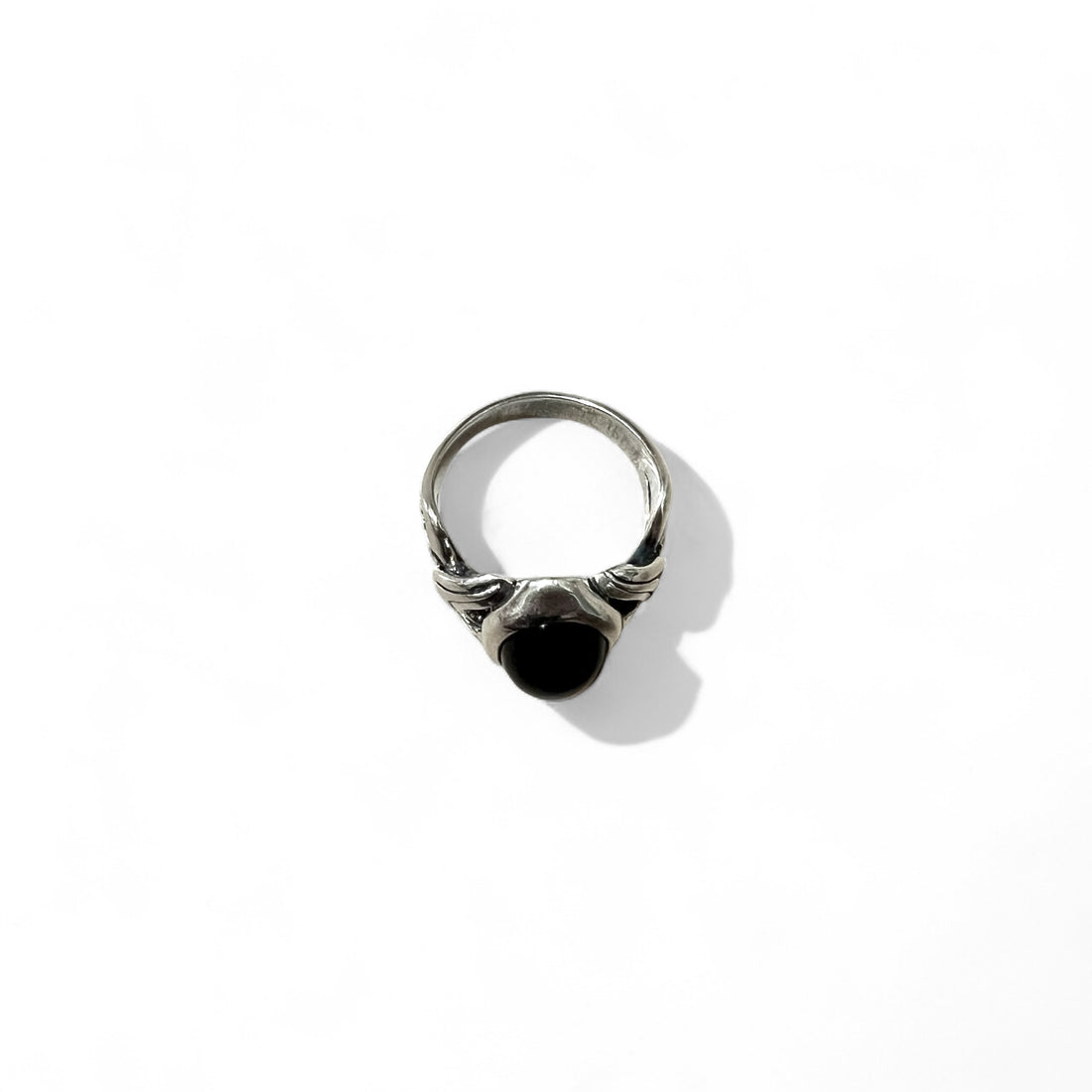 M's COLLECTION Onyx Stone Tribal Ring, Size 20, Silver