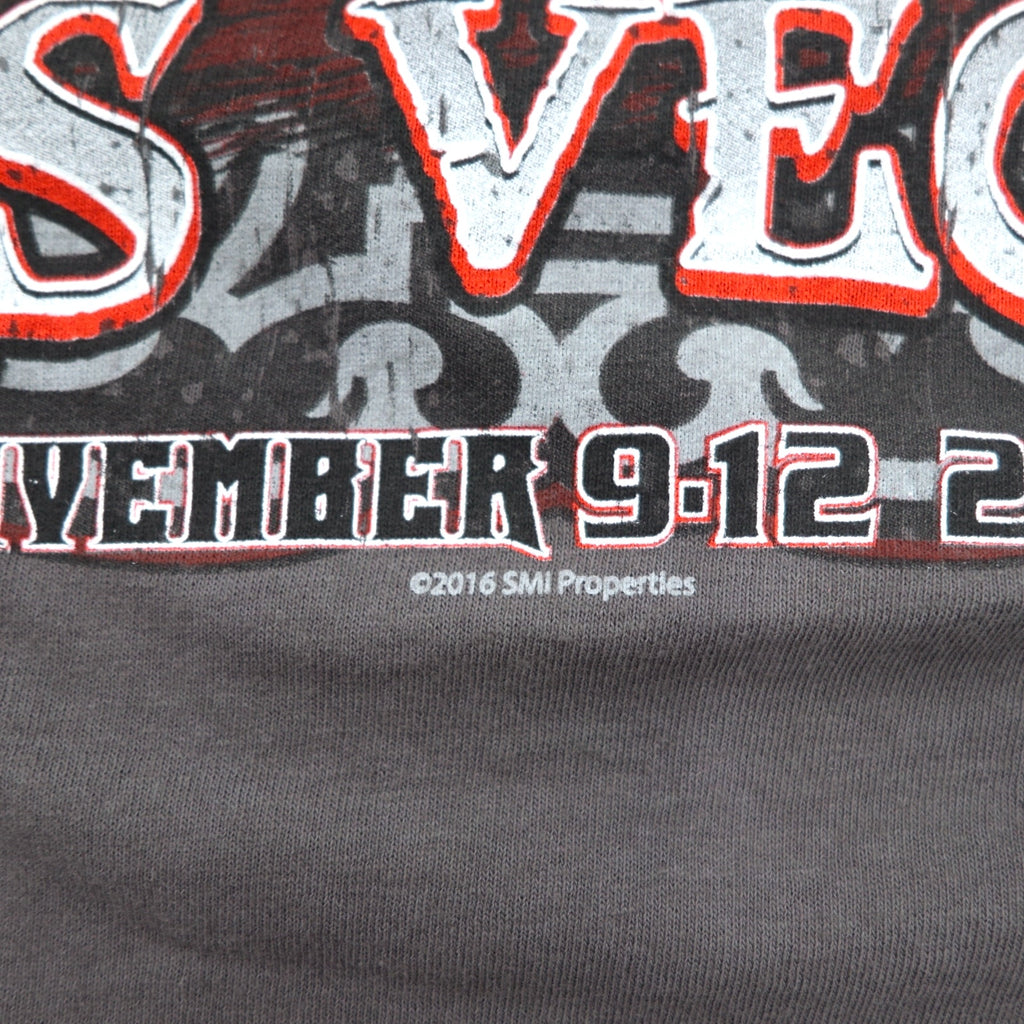 DELTA Long Sleeve T-Shirt, Long Sleeve, 3XL, Gray, Double Sided Print, Racing Car, DUEL IN THE DESERT