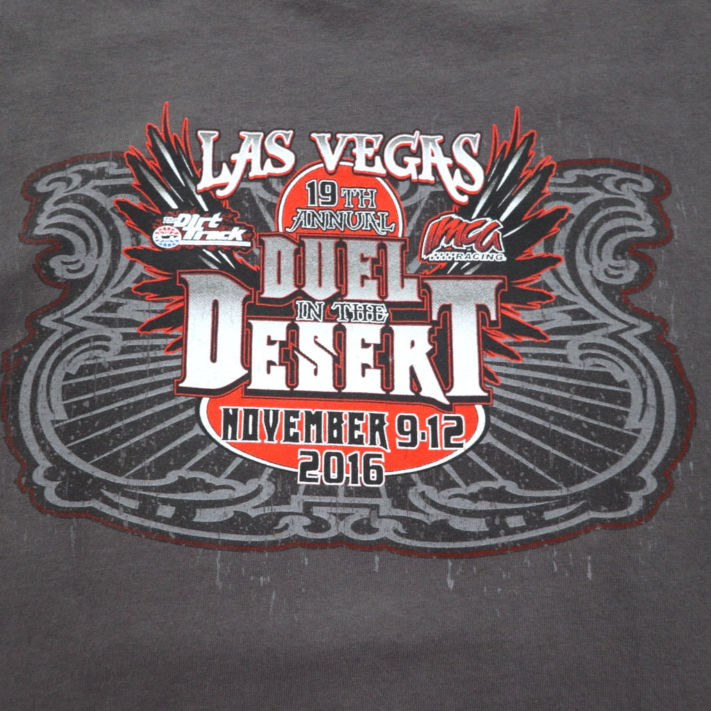 DELTA Long Sleeve T-Shirt, Long Sleeve, 3XL, Gray, Double Sided Print, Racing Car, DUEL IN THE DESERT