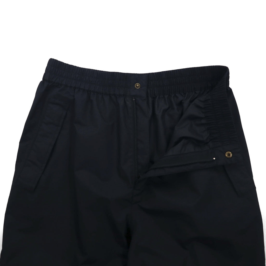 Cabela's Waterproof GORE-TEX Outdoor Double Knee Rain Pants, Size L, Black, with Zippered Hem and Slits