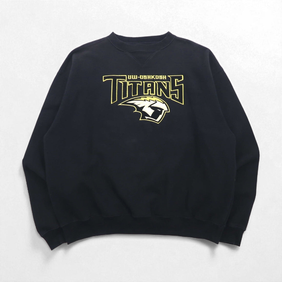 JANSPORT Front V College Sweatshirt, Size L, Black, UW OSHKOSH TITANS, Made in El Salvador