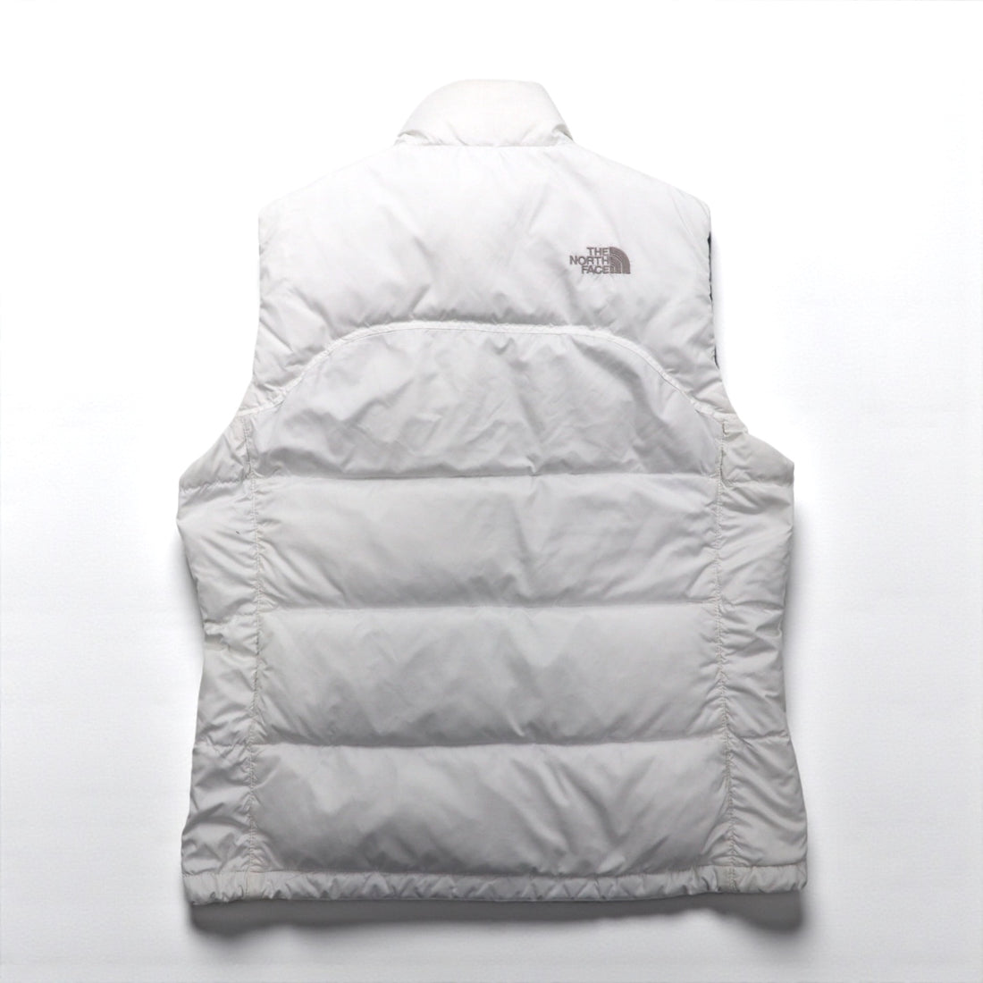 THE NORTH FACE Nuptse 700 Fill Power Down Vest, Medium, White Nylon, US Standard