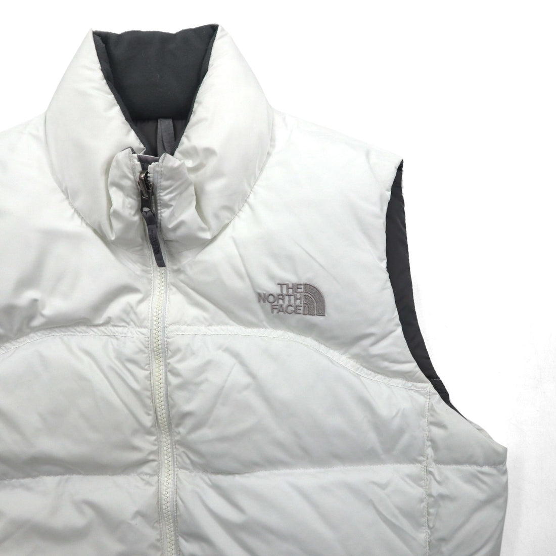 THE NORTH FACE Nuptse 700 Fill Power Down Vest, Medium, White Nylon, US Standard