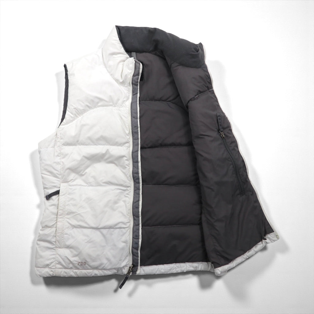 THE NORTH FACE Nuptse 700 Fill Power Down Vest, Medium, White Nylon, US Standard