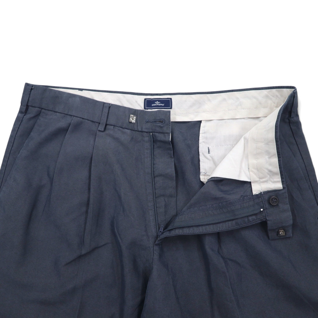 DOCKERS (Levi's) Relaxed Fit Tuck Wide Slacks Pants, Size L, Navy, Tencel/Polyester Blend, Pleated Relaxed Fit.