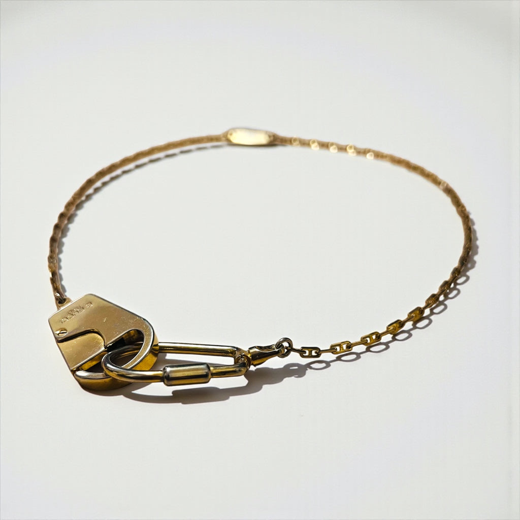 GUCCI 80s Made in Italy Vintage Old 2-Way Carabiner Necklace Key Chain Gold Lock G.GUCCI