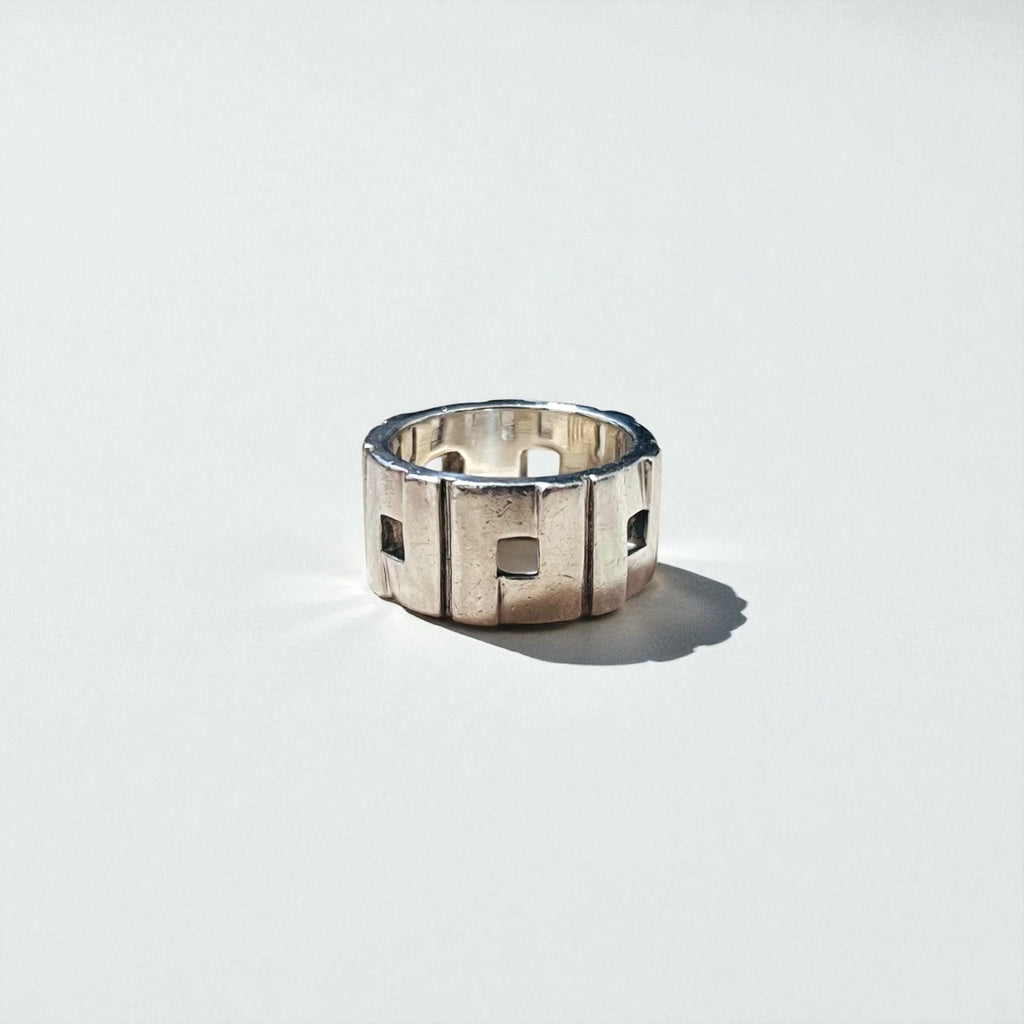GUCCI Modernist Ring, Size 22, Wide, Silver 925, Made in Italy