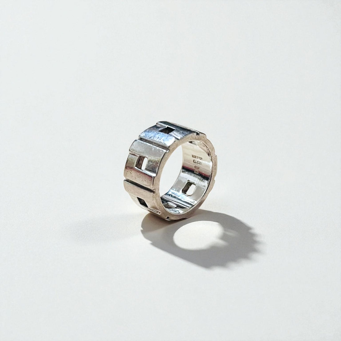 GUCCI Modernist Ring, Size 22, Wide, Silver 925, Made in Italy