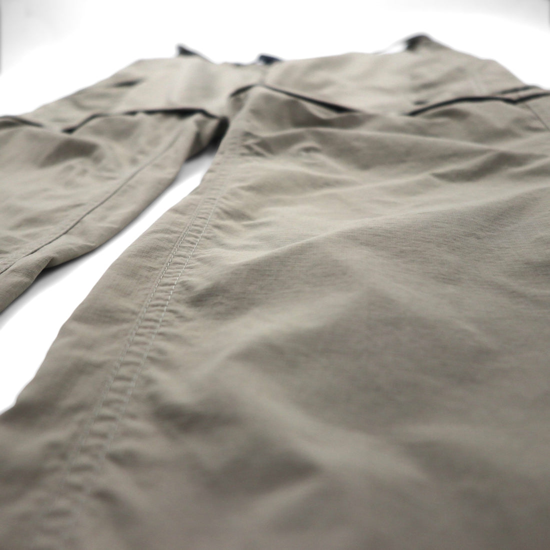 Columbia 2WAY コンバーチブル カーゴパンツ ショートパンツ L オムニシェード OMNI-SHADE 防水 リップストップ Silver Ridge Convertible Pants
