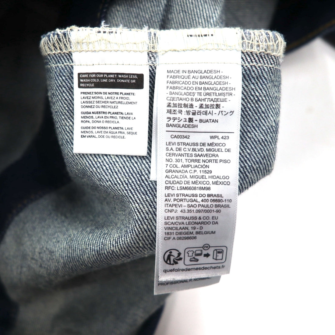 Levi's Premium Big E War Model 1st Type Denim Jacket, Size M, Indigo 1 Trucker Jacket A3147, Cinch Back, Double Pleats, Relaxed Fit
