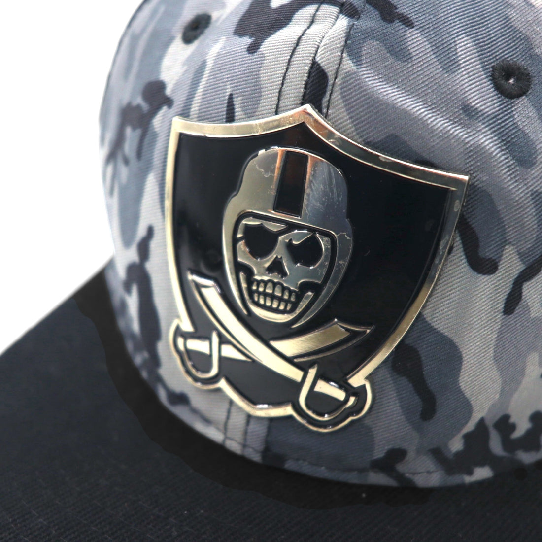 BLACK SUNDAY Snapback Baseball Cap FREE Black Camo Skull Plate