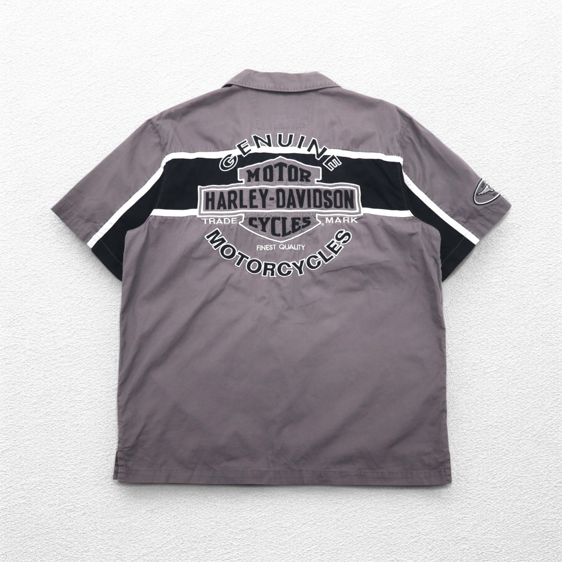 HARLEY DAVIDSON Short Sleeve Work Shirt L Gray Black Back Logo Embroidery