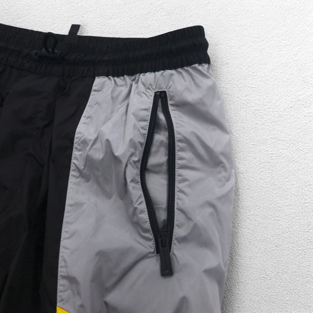 DSQUARED2 Color Block Jogger Nylon Pants Track Pants L Multicolor