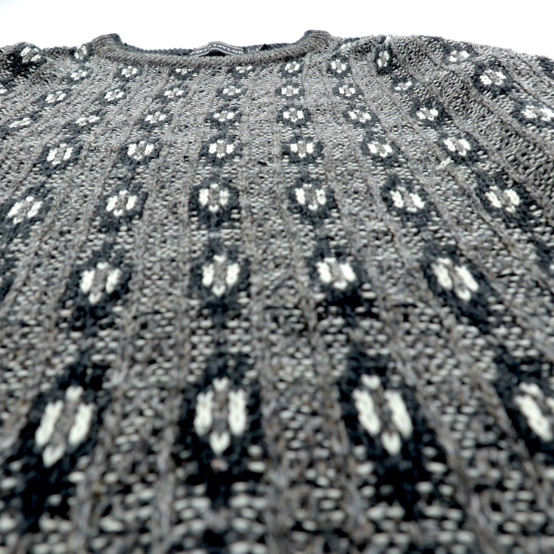 90s USA Vintage Jacquard Knit DAVID TAYLOR Allover Pattern Sweater XL Gray Made in