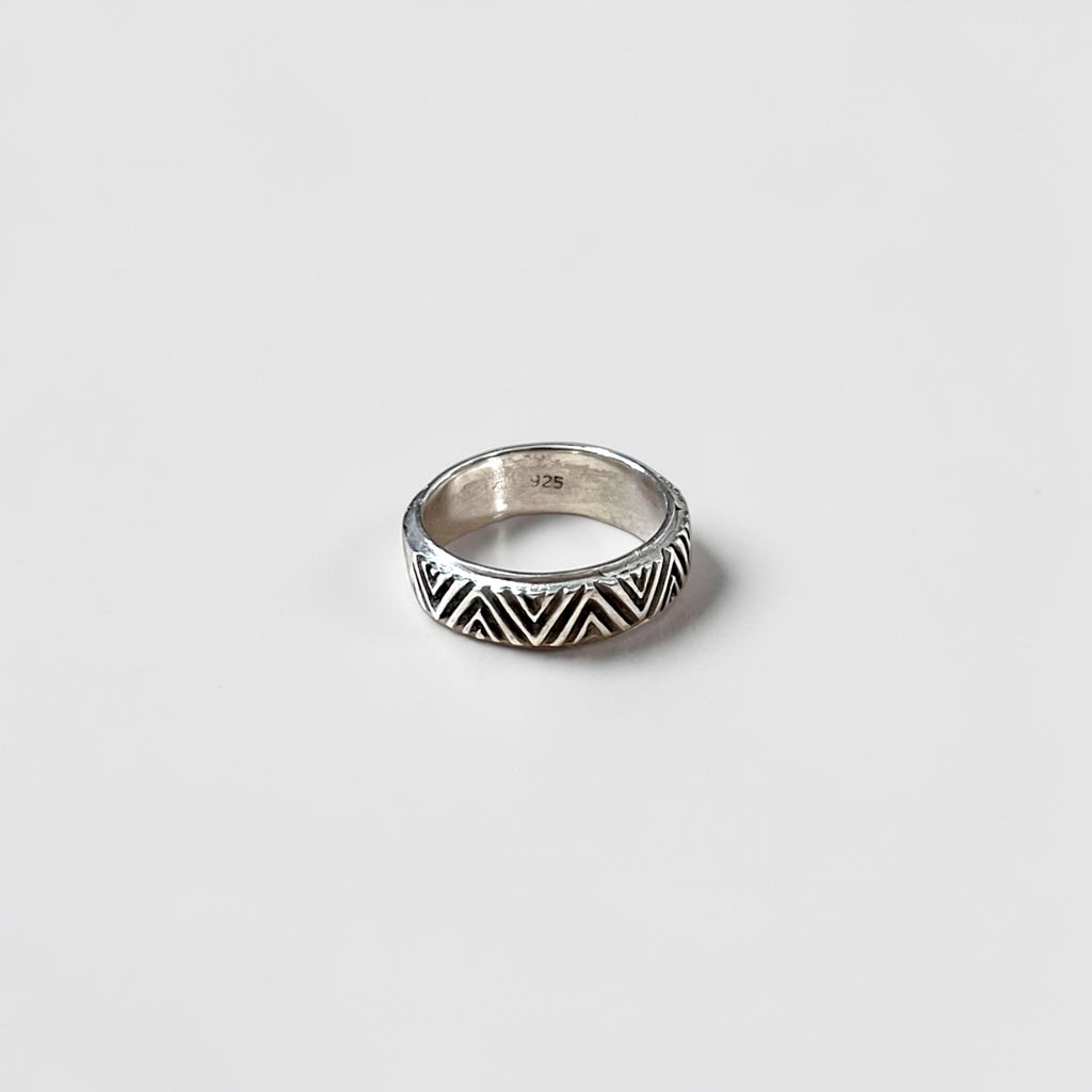 Sterling Silver 925 Geometric Chevron Zigzag Wide Band Ring Vintage Style