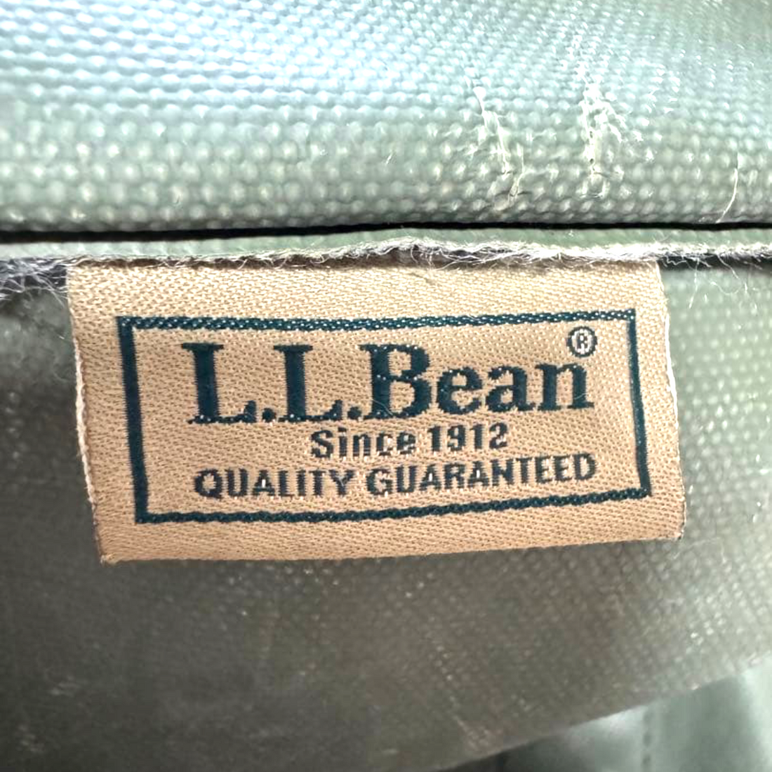 L.L.Bean Hunter's Waterproof Tote Bag in Mossy Oak and Realtree Camo with Zip Top