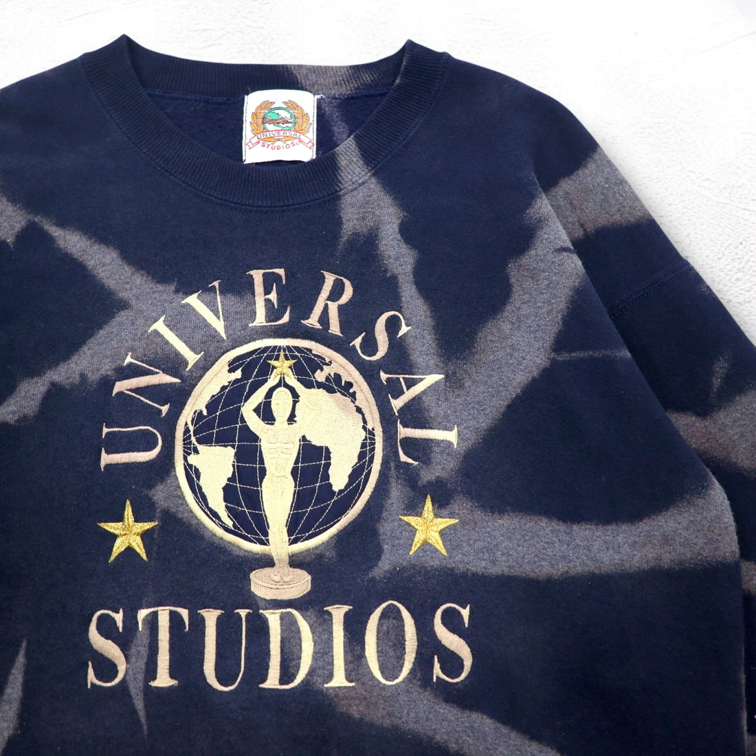 90s UNIVERSAL STUDIOS Tie-dye Embroidered Sweatshirt L Navy Fleece Lining