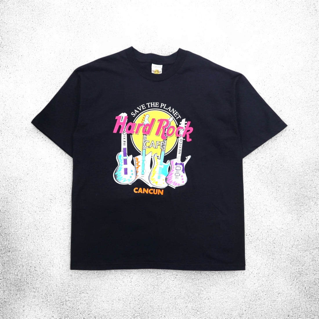 Hard Rock CAFE 90s Logo Print T-Shirt XL Black Guitar Bass CANCUN Made in Mexico