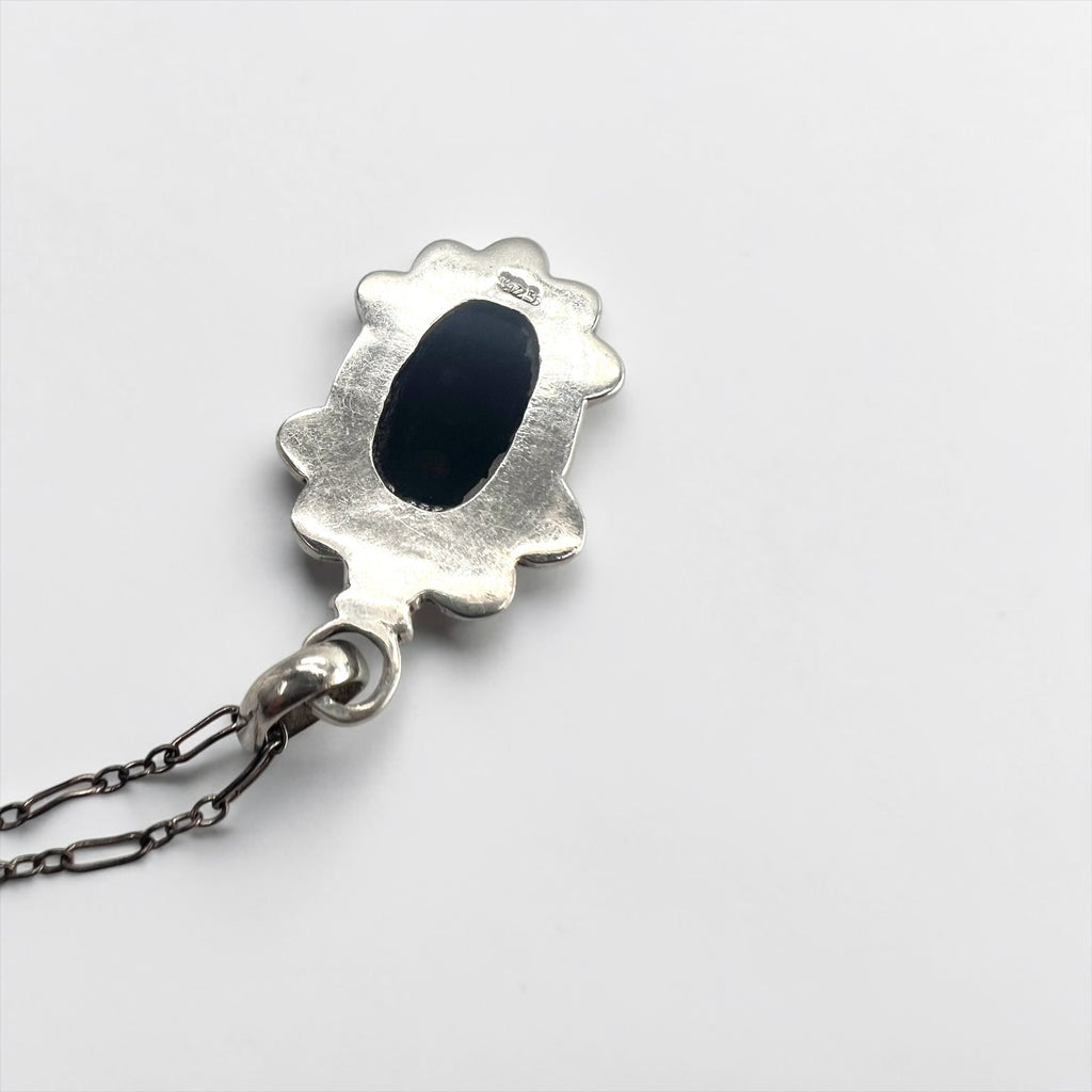 Sterling Silver 925 Black Onyx Cabochon Pendant Necklace Navajo Style Scalloped Flower Vintage