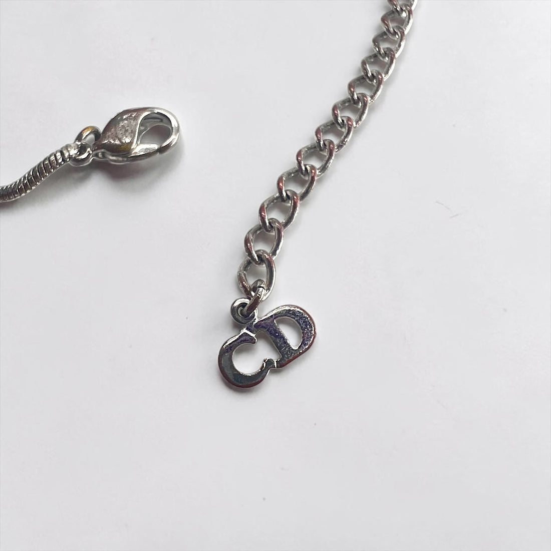 Christian Dior シルバー スネークチェーン ブレスレット CDロゴチャーム メタル