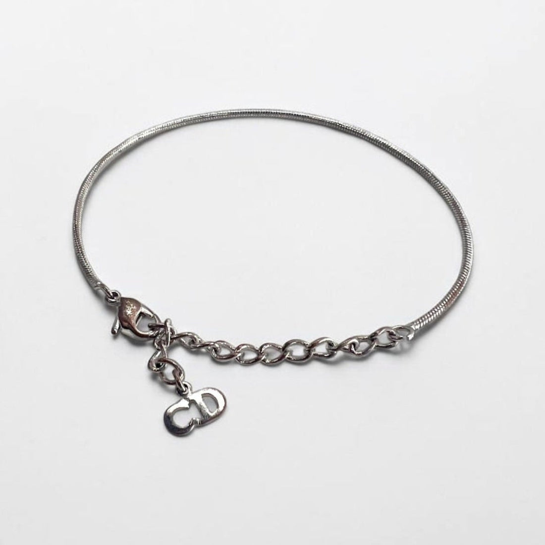 Christian Dior シルバー スネークチェーン ブレスレット CDロゴチャーム メタル