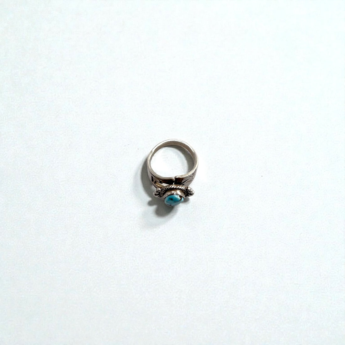 Vintage Native American Style Sterling Silver Turquoise Ring Split Shank Southwestern