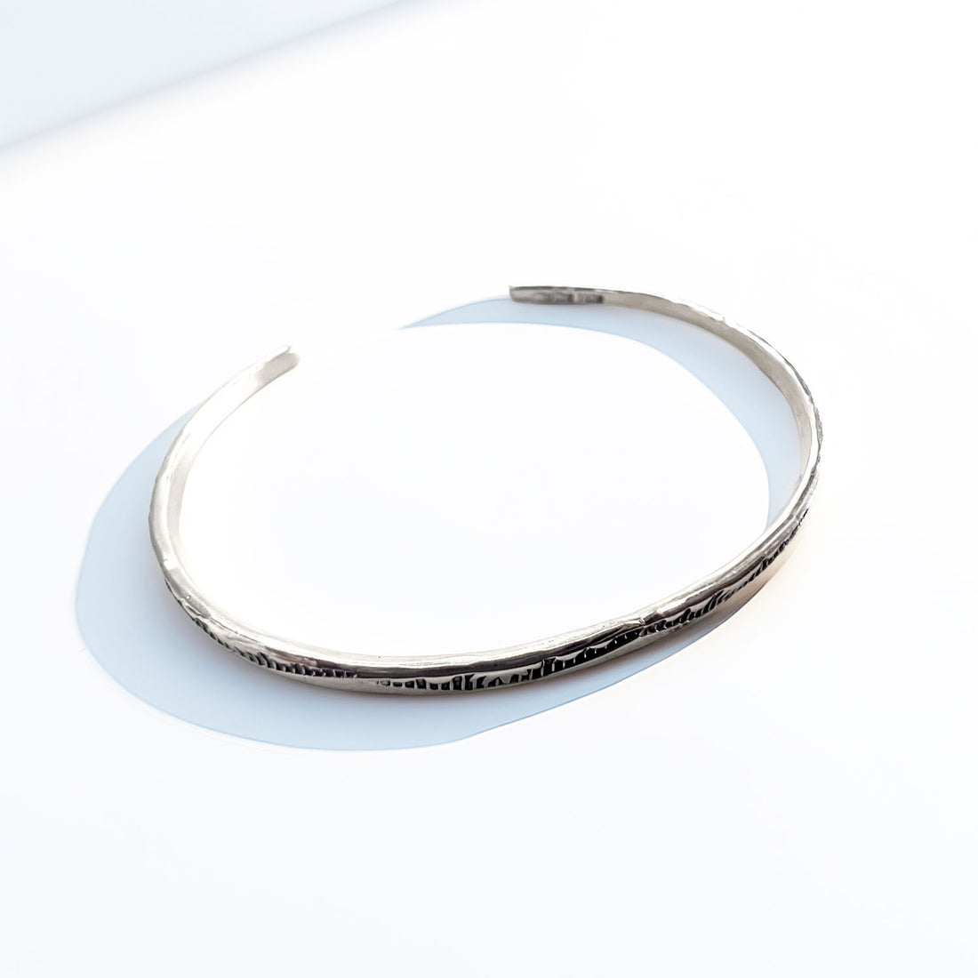 Navajo Elaine Tahe Sterling Cuff Bracelet ナバホ族 シルバー バングル インディアンジュエリー スタンプワーク
