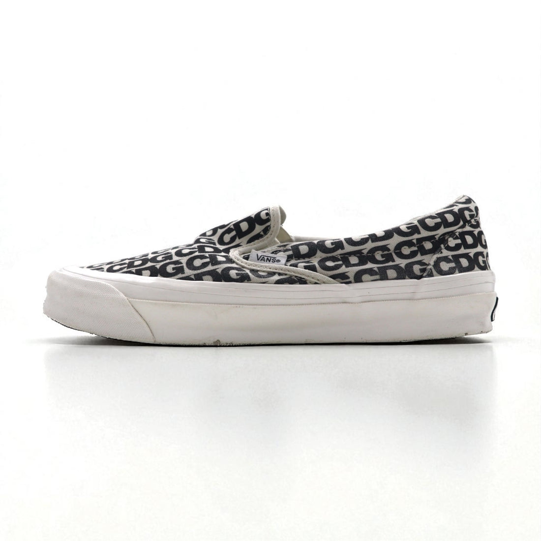 CDG ( COMME des GARCONS ) × VANS スリッポン Slip-On スニーカー 27cm ホワイト キャンバス ボルト VAULT OG Classic