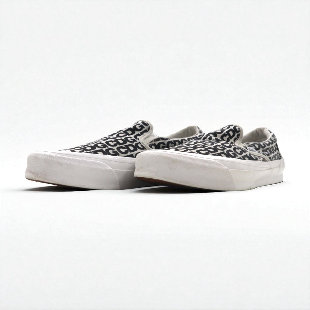 CDG ( COMME des GARCONS ) × VANS スリッポン Slip-On スニーカー 27cm ホワイト キャンバス ボルト VAULT OG Classic