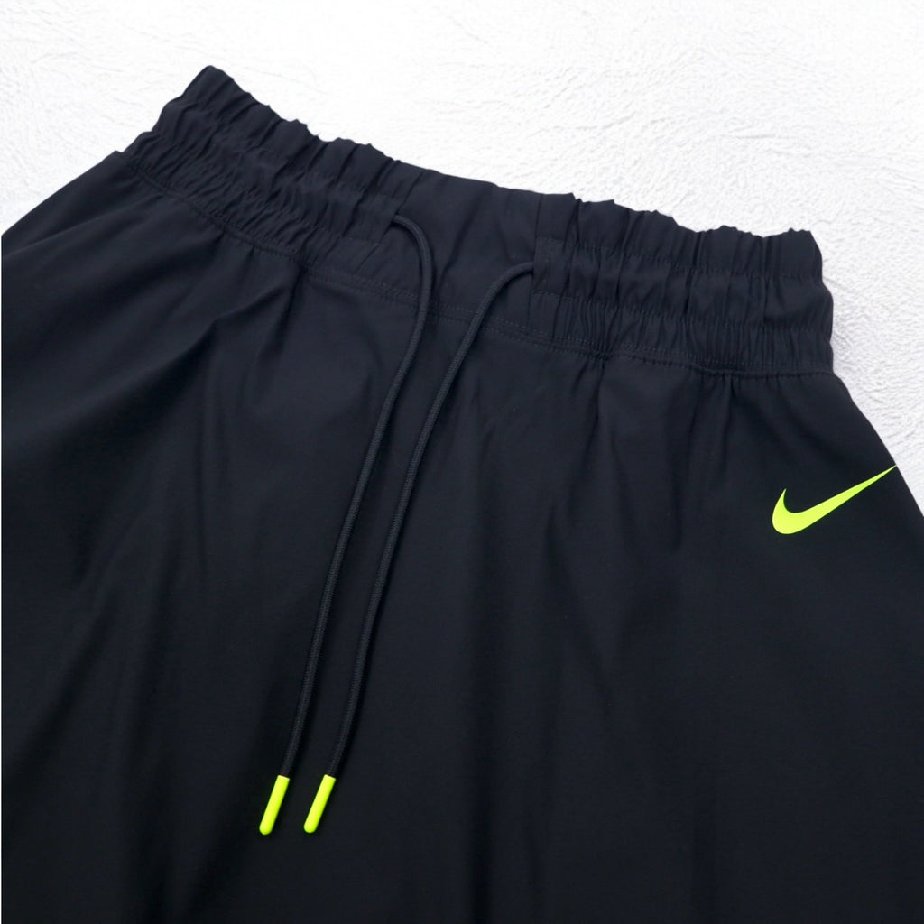 NIKE Mesh Skirt M Black Yellow Logo Print AS W NSW SKIRT MESH CU4031-017
