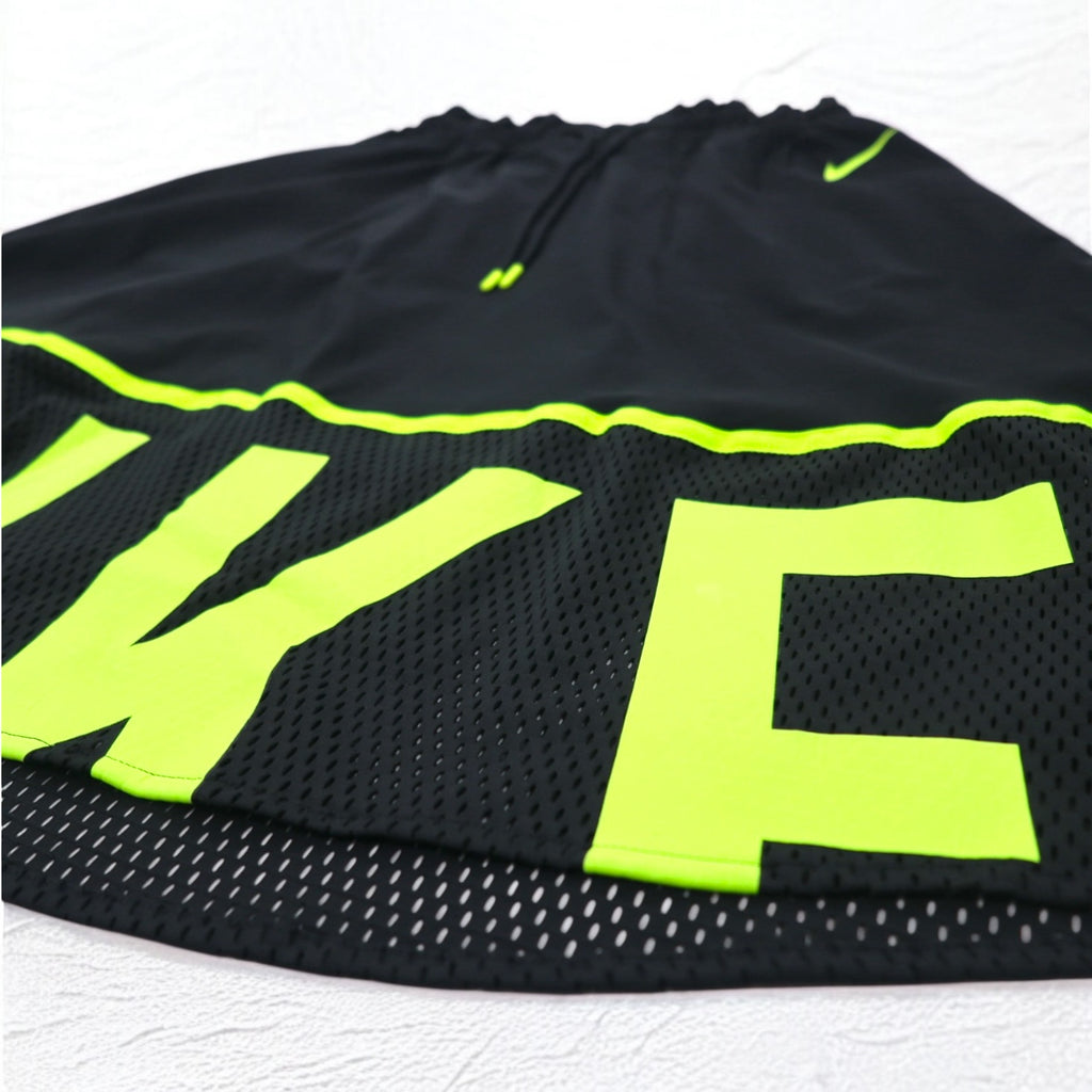 NIKE Mesh Skirt M Black Yellow Logo Print AS W NSW SKIRT MESH CU4031-017