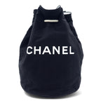 日本然リトテ-古着オンライン-CHANEL 巾着 プールバッグ ワンショルダーバッグ ブラック キャンバス ロゴ プリント ノベルティー-CHANEL Drawstring Pool Bag One Shoulder Bag Black Canvas Logo Print Novelty