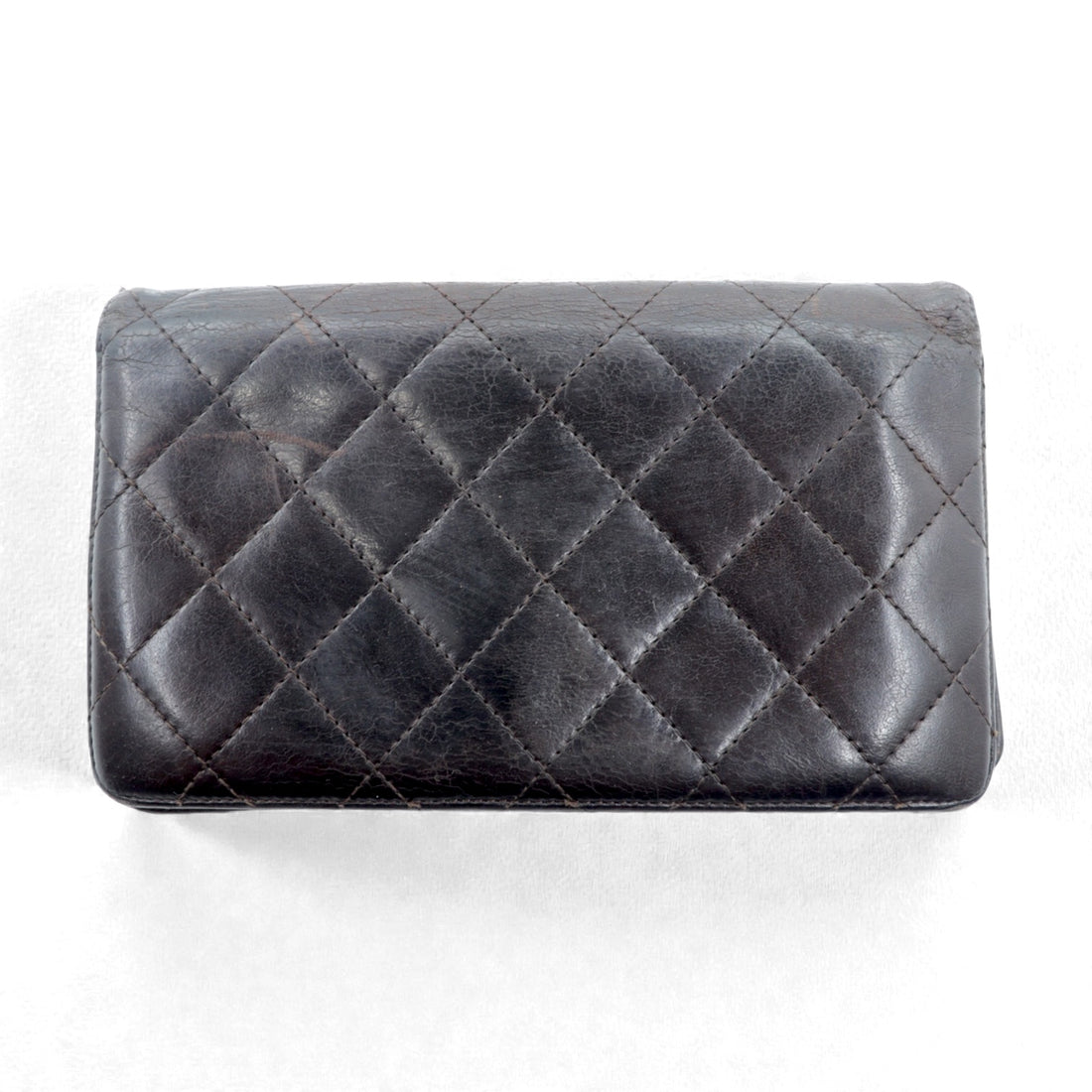 CHANEL 2.55ライン マトラッセ 財布 ブラック レザー キルティング ターンロック フランス製