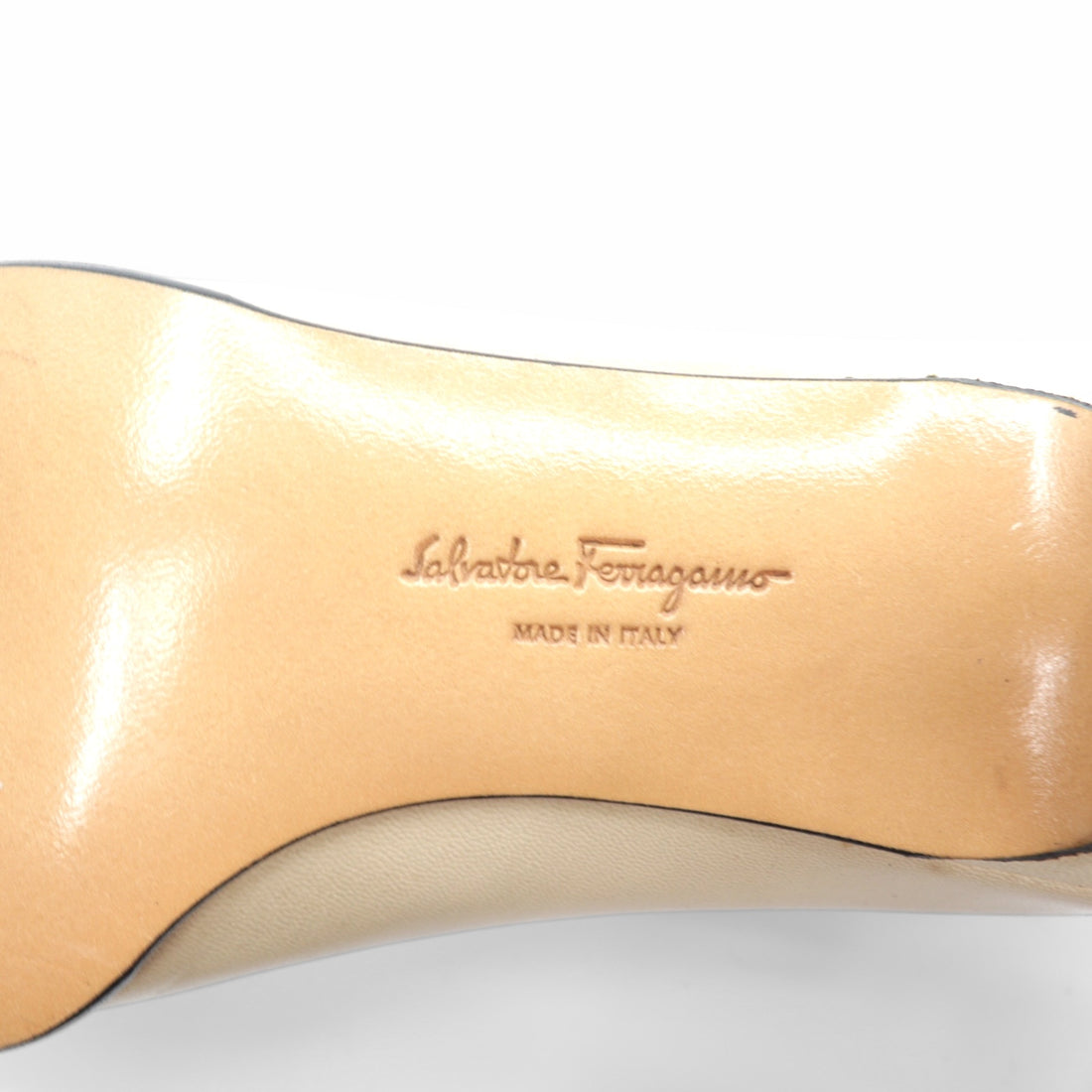 SALVATORE FERRAGAMO Heels Pumps 22cm Beige Leather Made in Italy