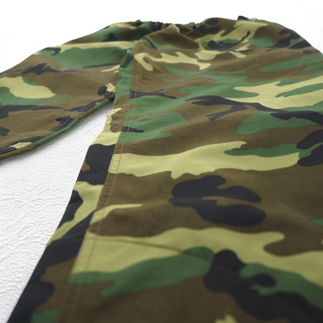 Vintage 90s Italian Army Tech Pants E.I. 90年代 イタリア軍 ミリタリー ナイロンパンツ レインパンツ M カーキ ウッドランド カモフラ 防水