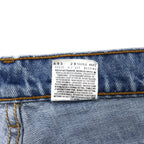 Levi's Made in Canada 90s 550 Relaxed Fit Tapered Denim Pants Size 32 Blue Cotton Zipper Fly Button Back 217 59550-4891
