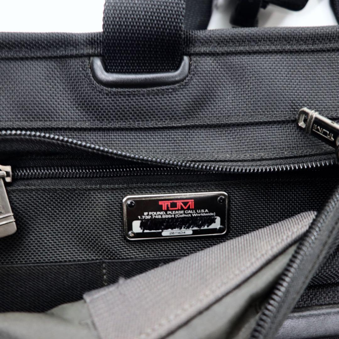 TUMI コンパクト ラージスクリーン コンピューター 2WAY ブリーフケース ビジネスバッグ ショルダーバッグ ブラック PC収納 G4.4シリーズ COMPACT LARGE SCREEN COMPUTER BRIEF 26114 ストラップ